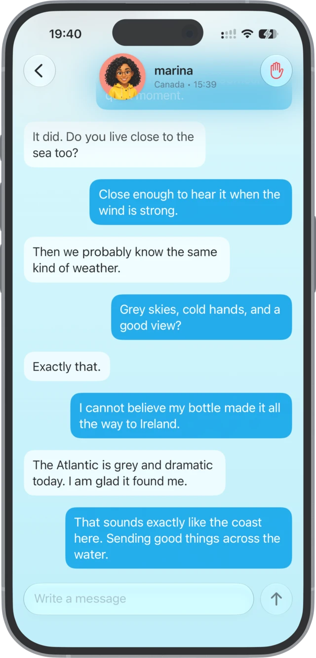 A private chat in Shorebound between two people connected by a bottle